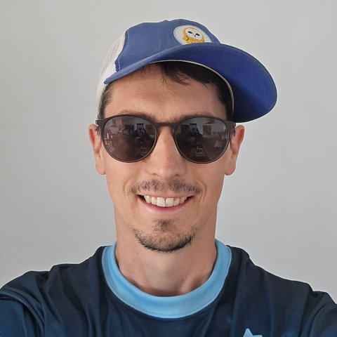@Adrien0